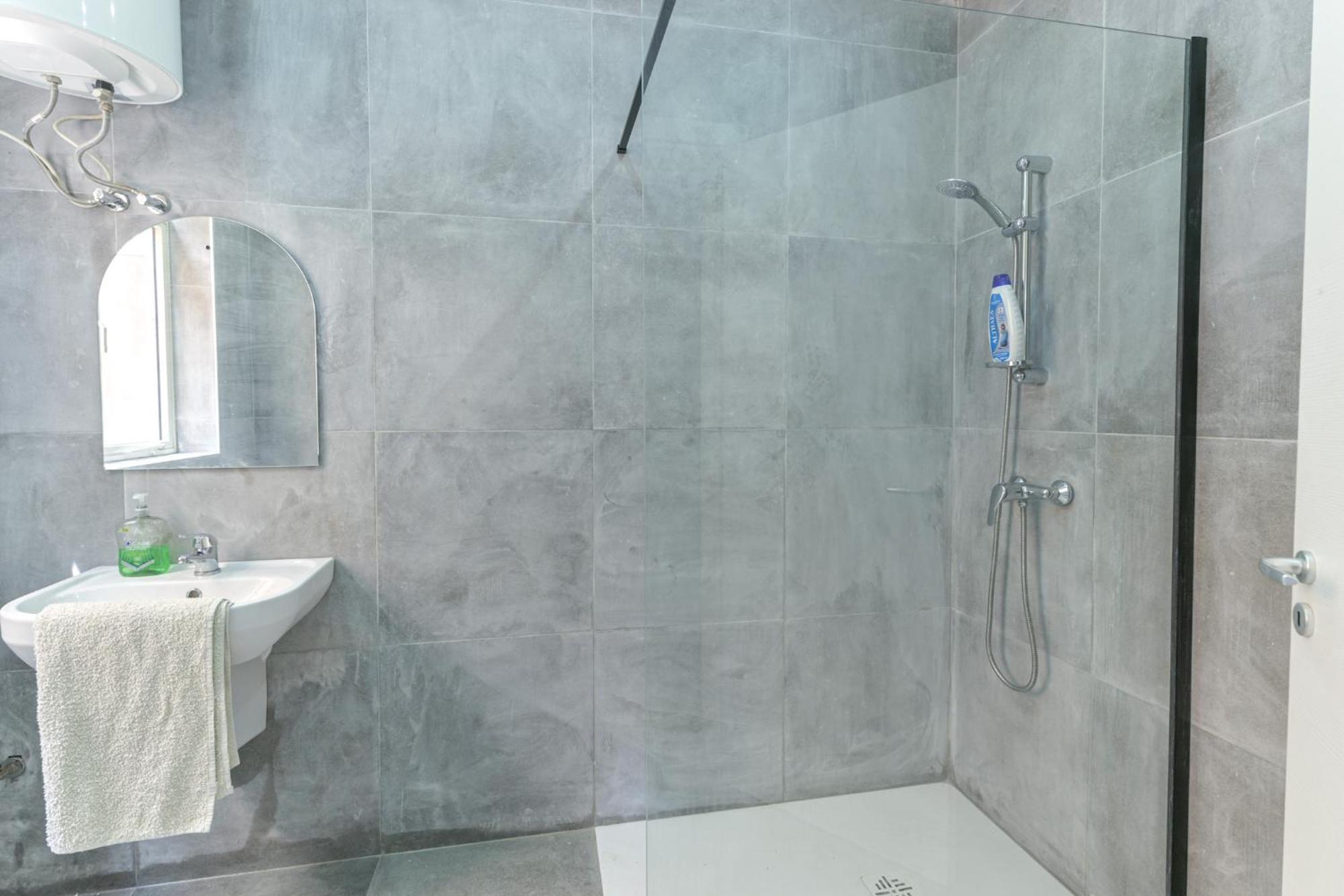 New 1 Bedroom Apartment In Valletta City Centre With Terrace And Views Exterior foto